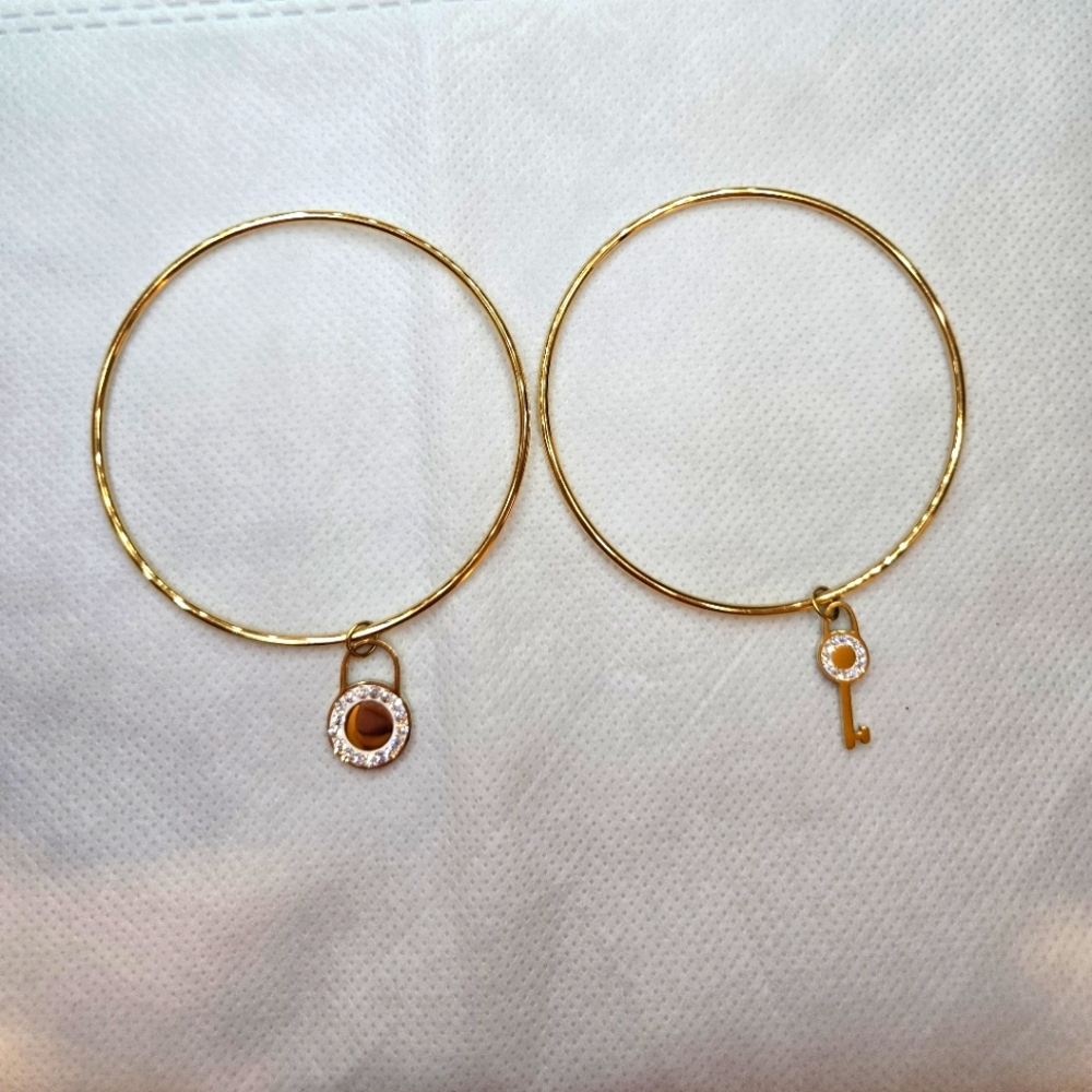 Lock & Key Bangle Bracelet Set